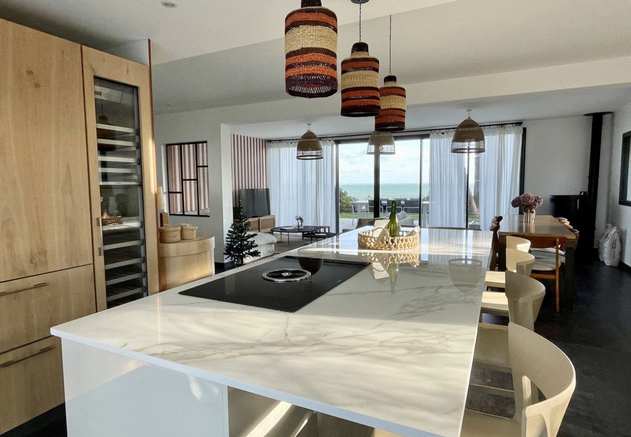 Villa in Saint-Pierre-Quiberon - Kerhostin, sea view 8 people