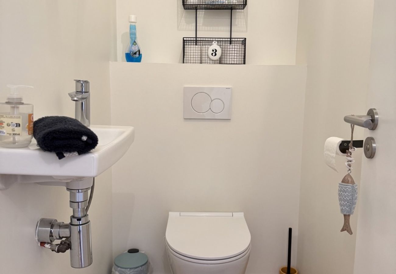 Apartment in La Trinité-sur-Mer - Les yeux dans la mer