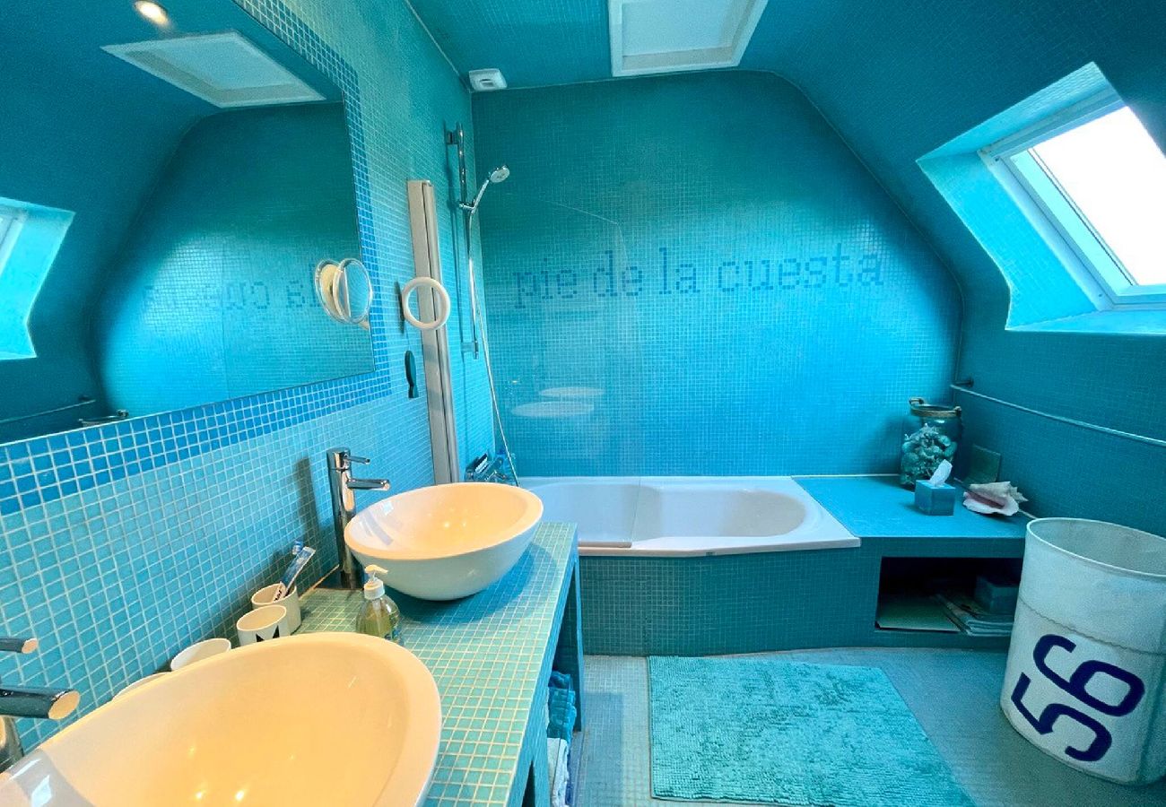 Maison à Locmariaquer - Kerblec, maison avec piscine 