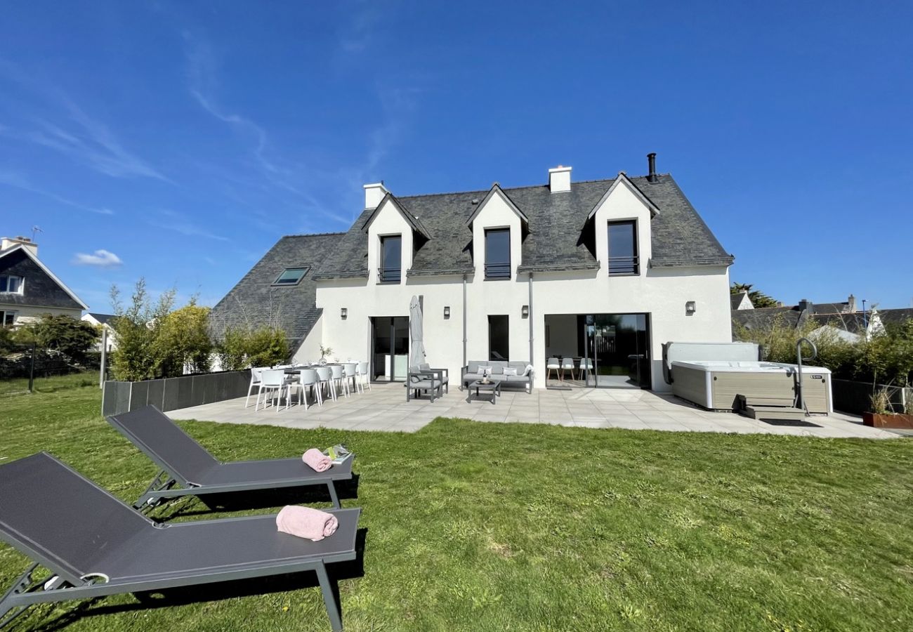 Maison à Locmariaquer - Ti ar Ch'astel, maison avec spa
