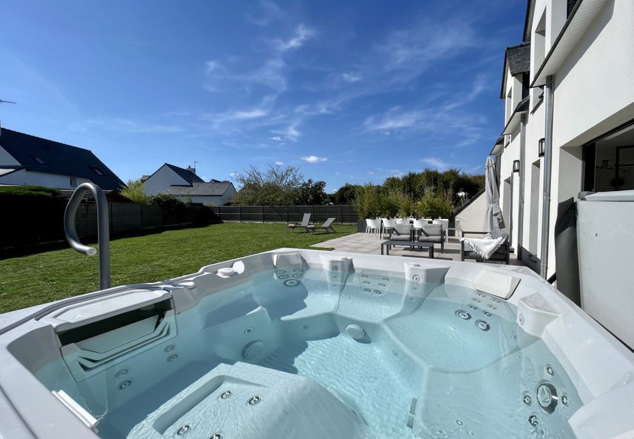 Maison à Locmariaquer - Ti ar Ch'astel, maison avec spa