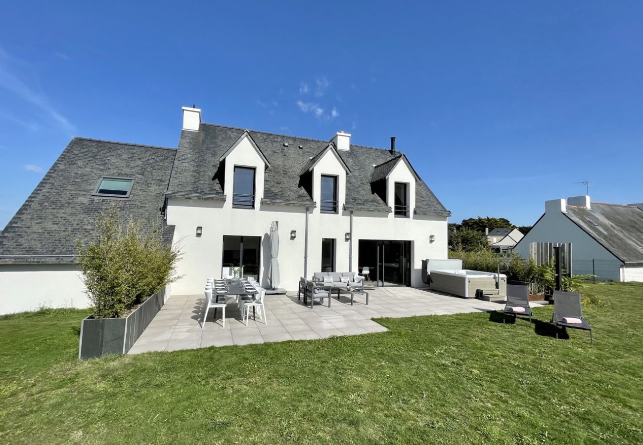 Maison à Locmariaquer - Ti ar Ch'astel, maison avec spa