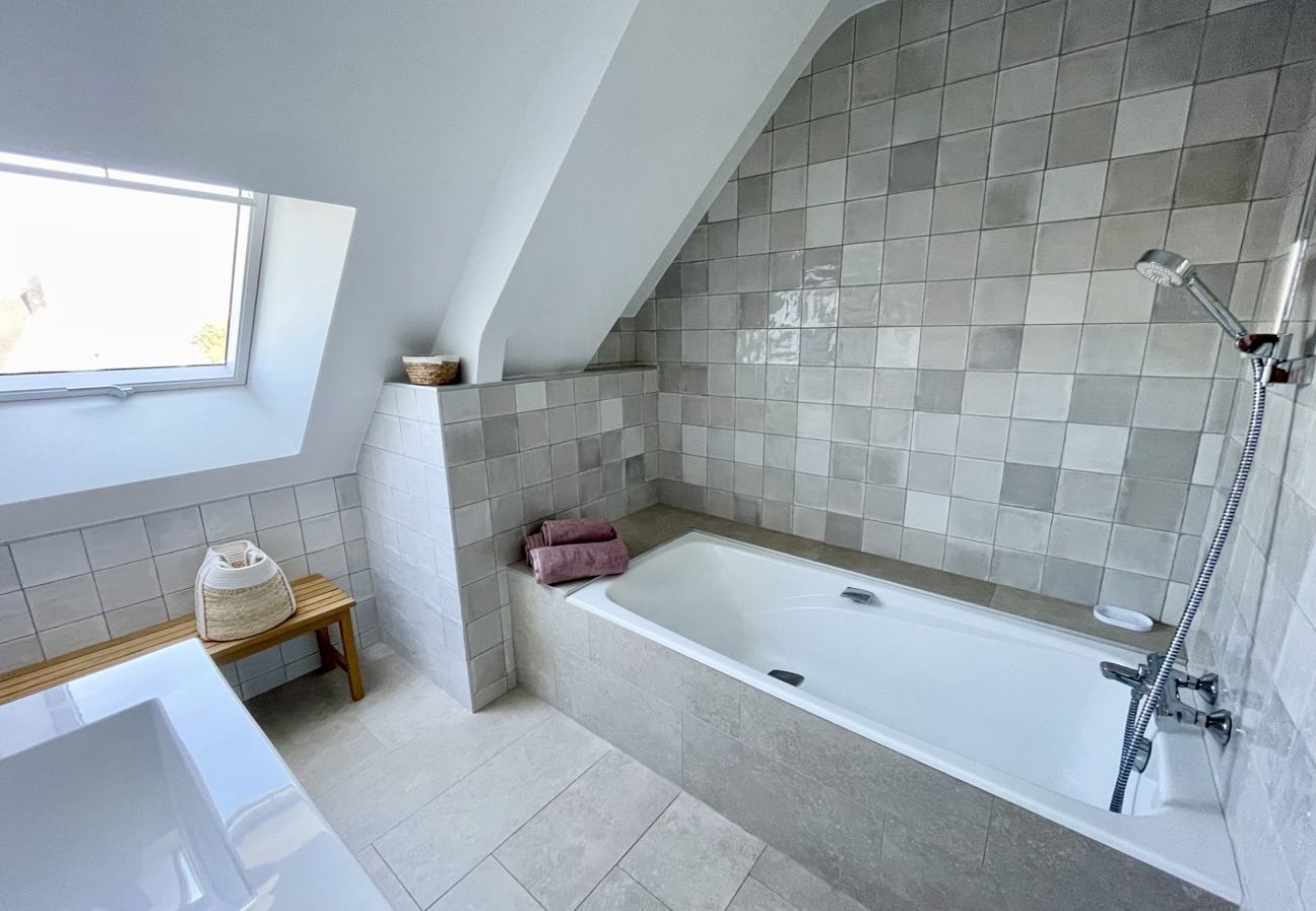 Maison à Locmariaquer - Ti ar Ch'astel, maison avec spa