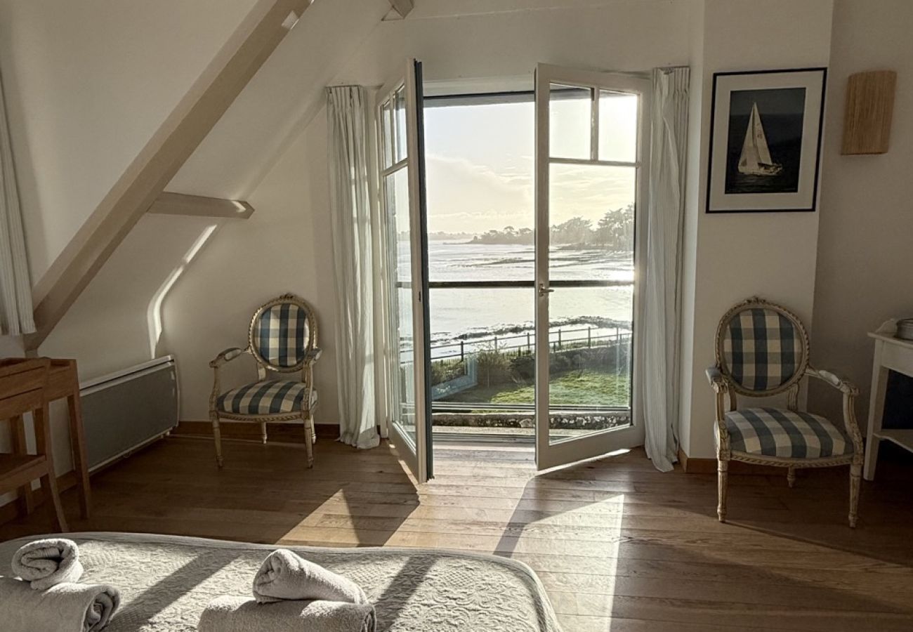 Maison à Locmariaquer - Les embruns, les pieds dans l'eau