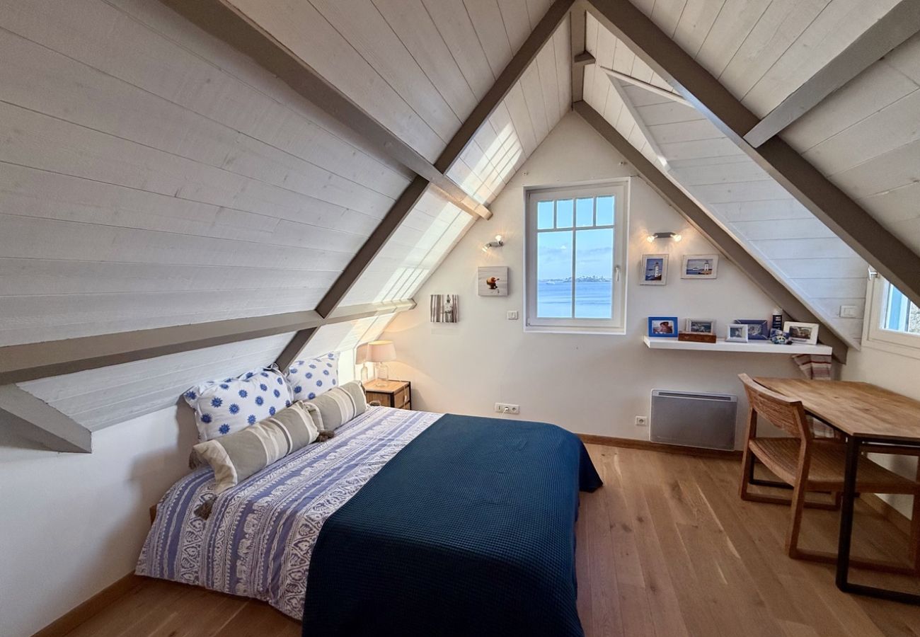 Maison à Locmariaquer - Les embruns, les pieds dans l'eau