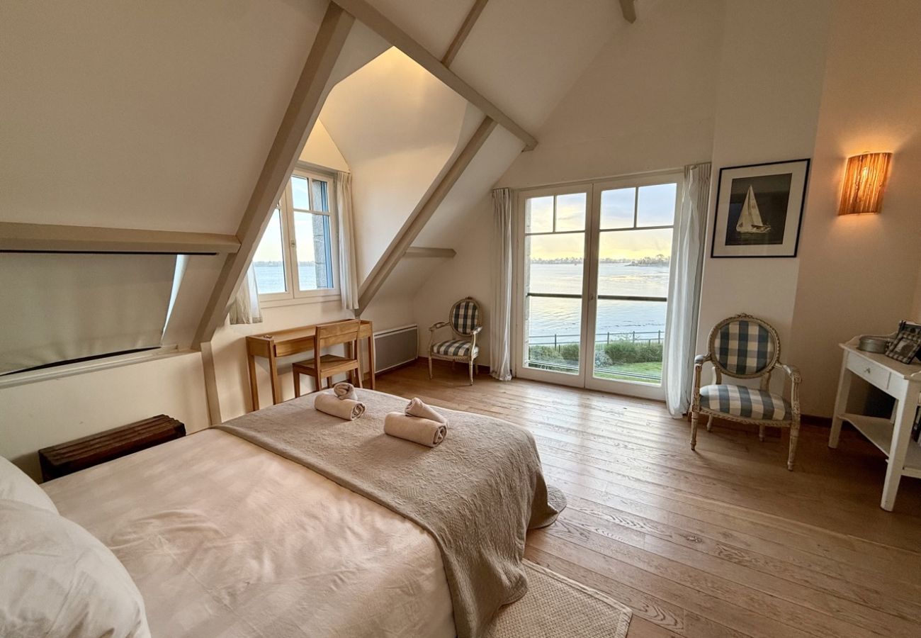 Maison à Locmariaquer - Les embruns, les pieds dans l'eau