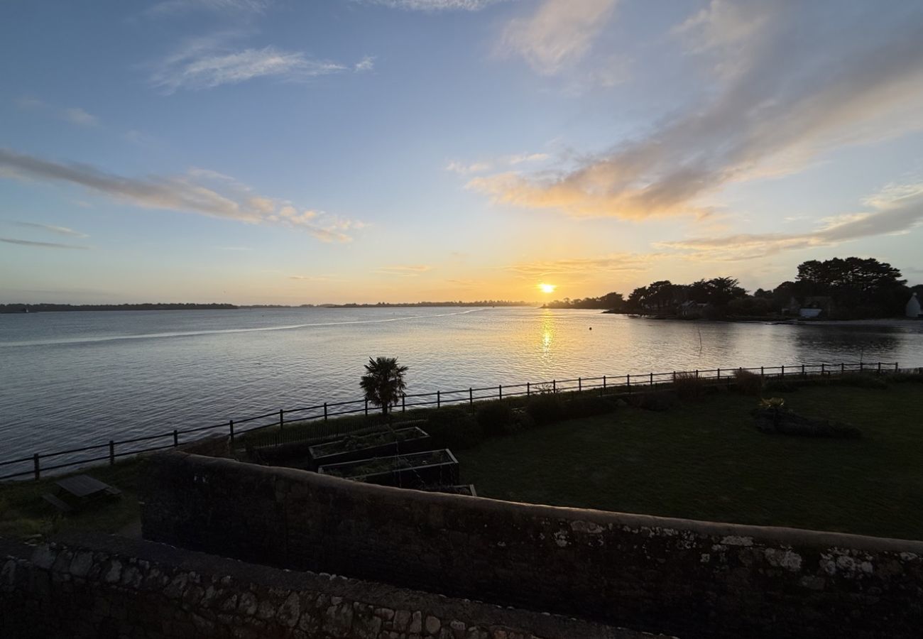 Maison à Locmariaquer - Les embruns, les pieds dans l'eau