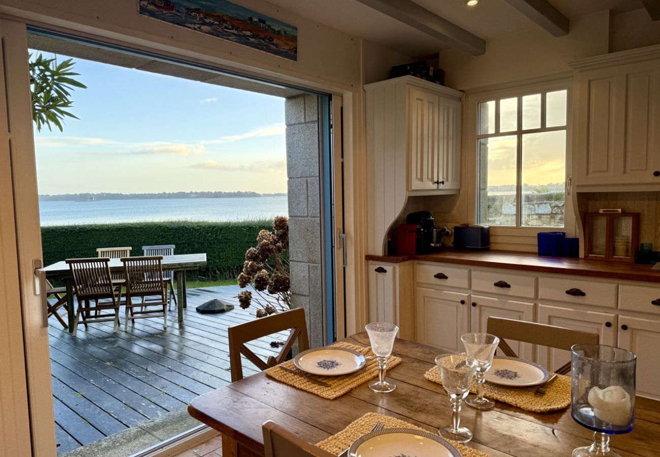 Maison à Locmariaquer - Les embruns, les pieds dans l'eau