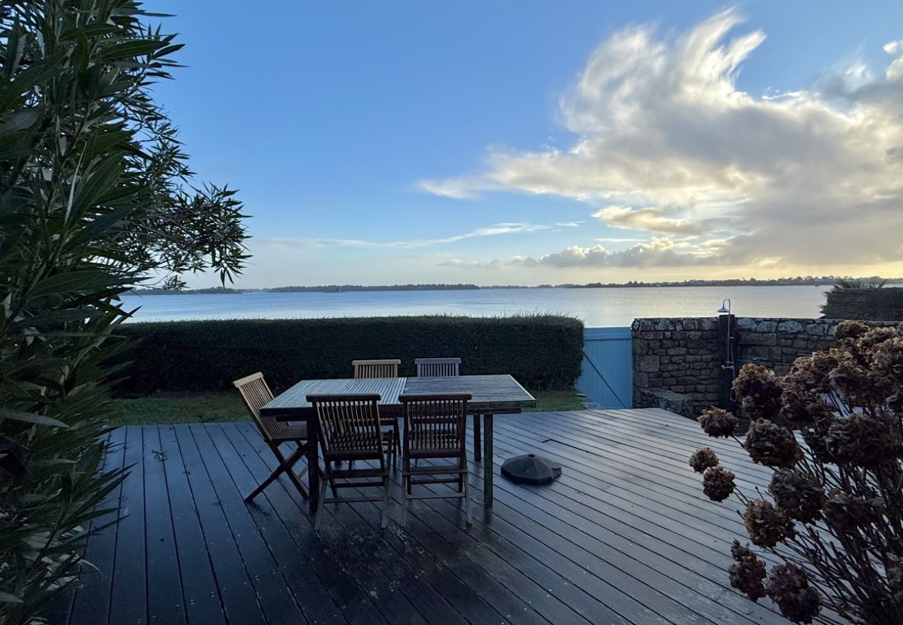 Maison à Locmariaquer - Les embruns, les pieds dans l'eau